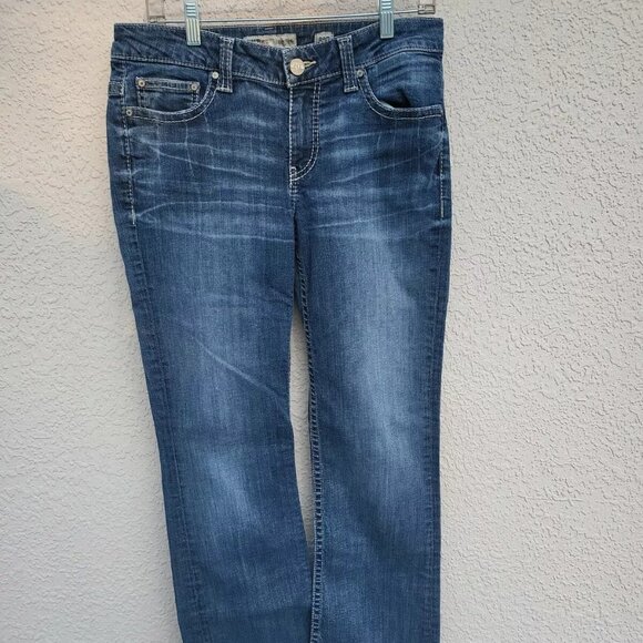 BKE Woman's Payton Bootcut Mid Rise Medium Wash Blue Jeans Size 29R - Picture 1 of 5